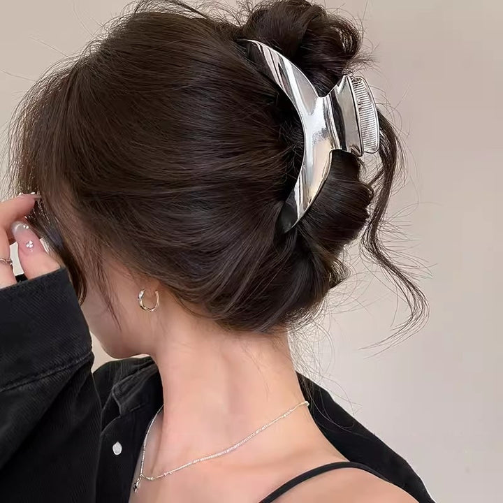 Simple Curved Alloy Grab Clip New Hair Claw Hair Accessories Wholesale