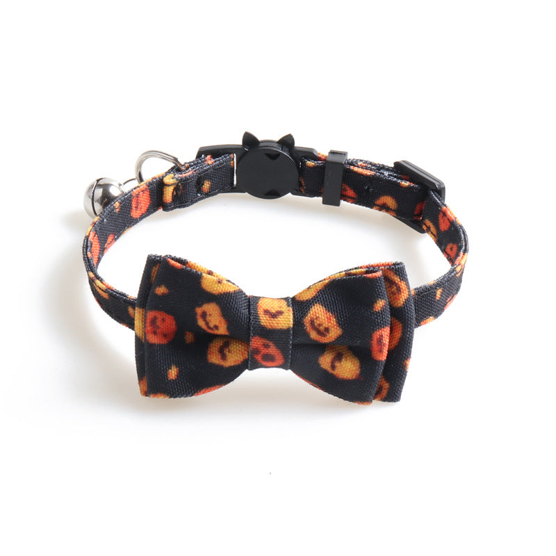 Halloween Pumpkin Print Triangle Towel Saliva Bib Bow Pet Collar