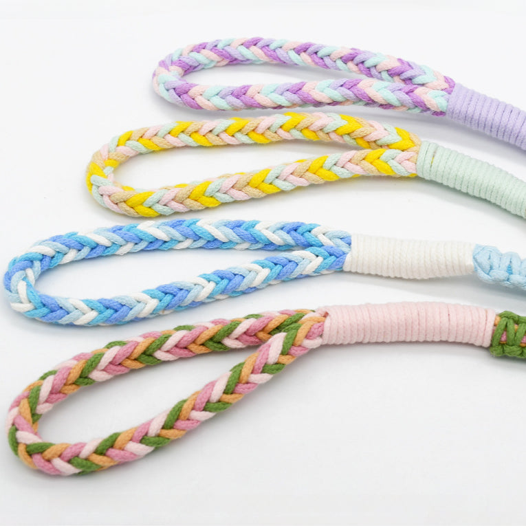 Hand Woven Flower Rope Dog Leash P-Type Metal Chain Collar Set